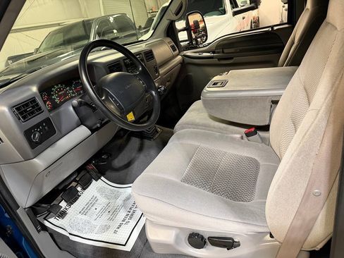 Used 2001 Ford F350 XLT AWD/4WD image 3