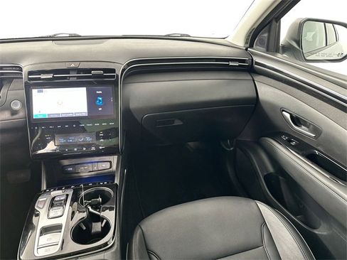 Used 2023 Hyundai Tucson Limited image 28