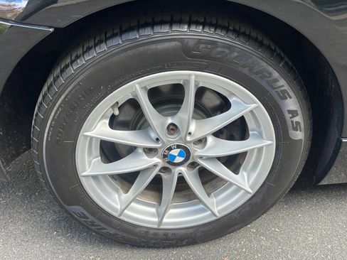 Used 2010 BMW 328i xDrive Sedan AWD/4WD image 38