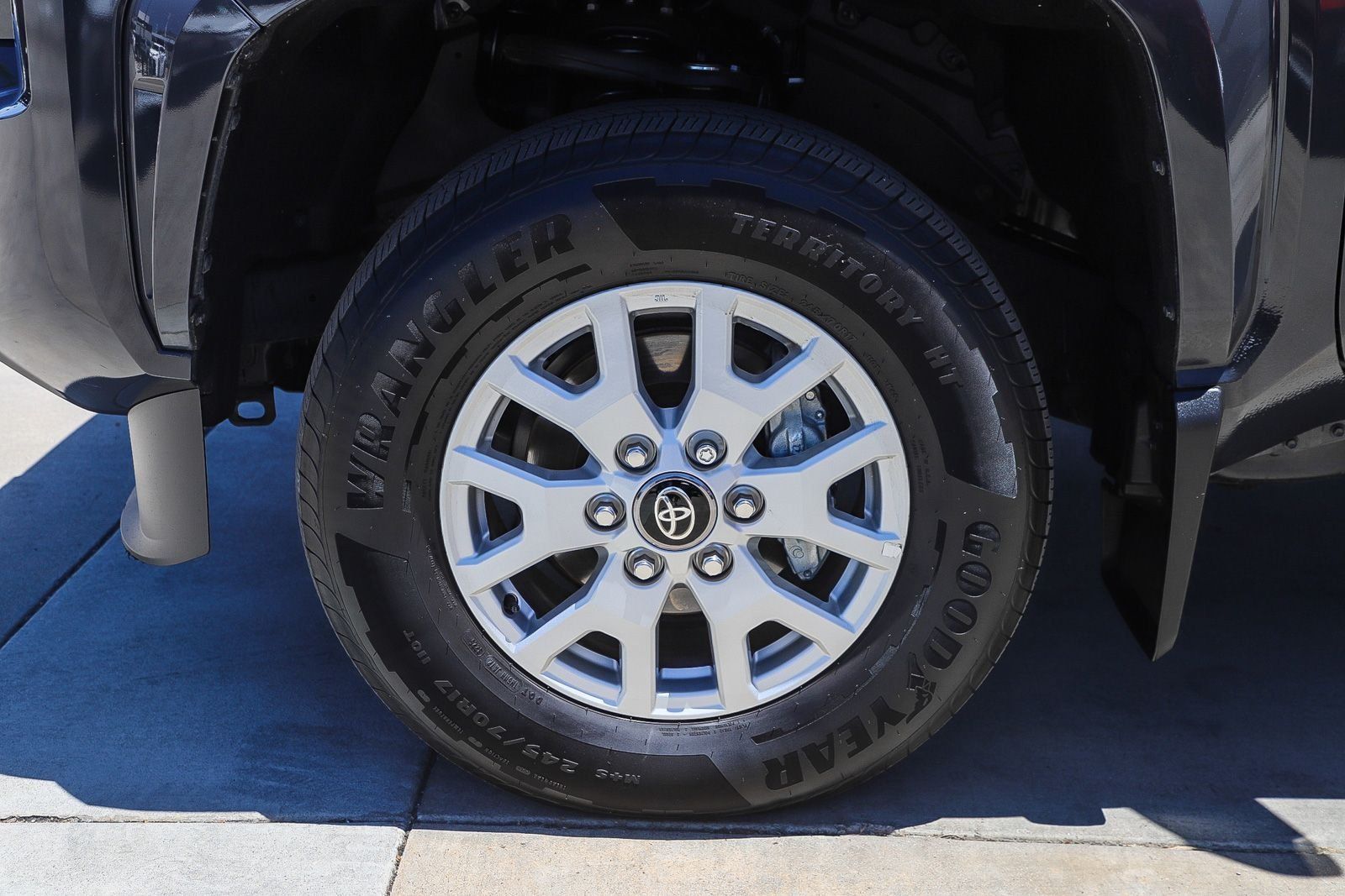 Certified 2025 Toyota Tacoma SR5 RWD image 10