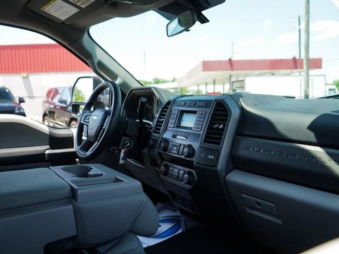 Used 2021 Ford F350 XL w/ STX Appearance Package AWD/4WD image 13
