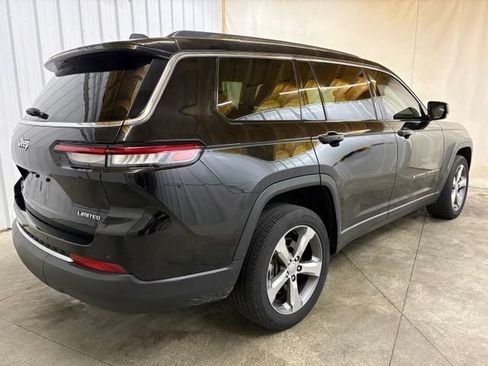 Used 2021 Jeep Grand Cherokee L Limited AWD/4WD image 6