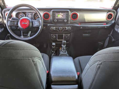 Used 2021 Jeep Wrangler Unlimited Sport AWD/4WD image 23
