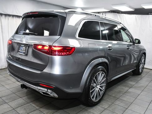 Used 2025 Mercedes-Benz GLS 450 4MATIC image 6