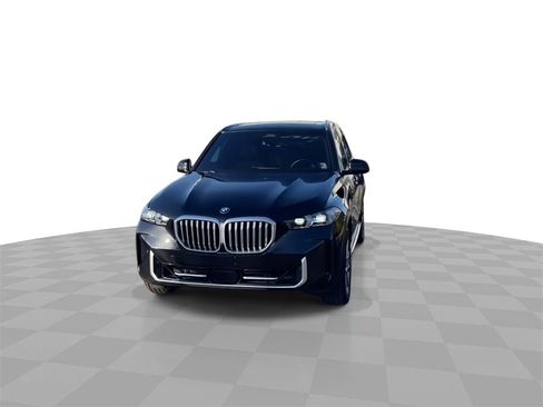 Used 2025 BMW X5 xDrive40i image 3