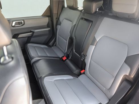 Used 2024 Ford Bronco Everglades AWD/4WD image 25