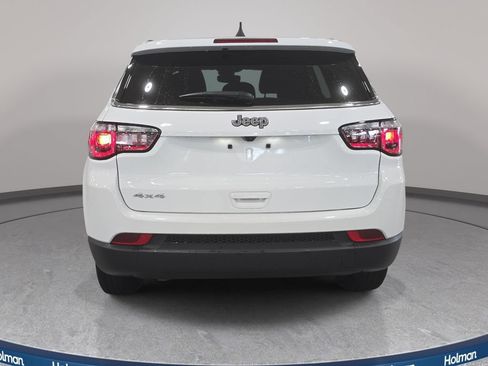 Used 2025 Jeep Compass Sport AWD/4WD image 7