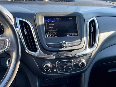 Used 2020 Chevrolet Equinox LT w/ Sport Edition image 6