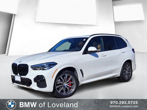 Used 2022 BMW X5 xDrive40i w/ M Sport Package image 1