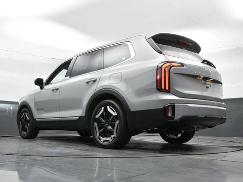 Used 2023 Kia Telluride EX AWD/4WD image 49