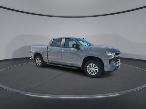 Used 2024 Chevrolet Silverado 1500 RST w/ Convenience Package II AWD/4WD image 2