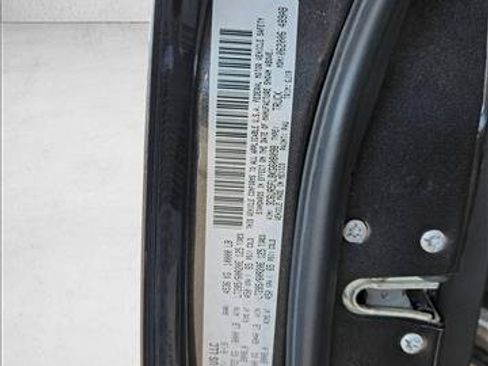 Used 2019 RAM 2500 Laramie AWD/4WD image 19