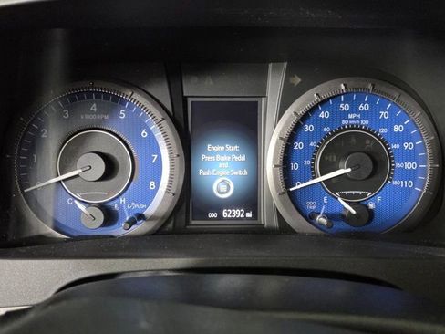 Used 2018 Toyota Sienna XLE w/ XLE Navigation Package image 19