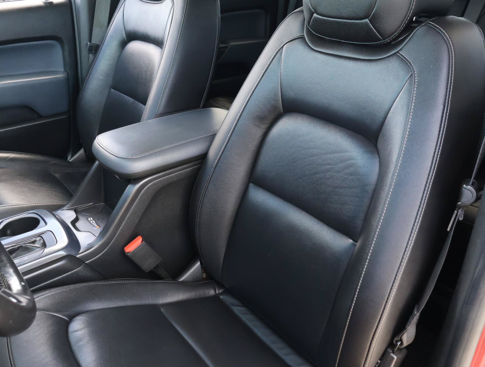 Used 2020 Chevrolet Colorado Z71 RWD image 12