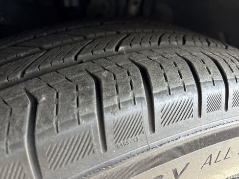 Used 2023 Lexus RX 350 Premium w/ Accessory Package image 12