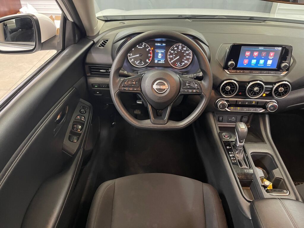 Used 2024 Nissan Sentra S FWD image 2