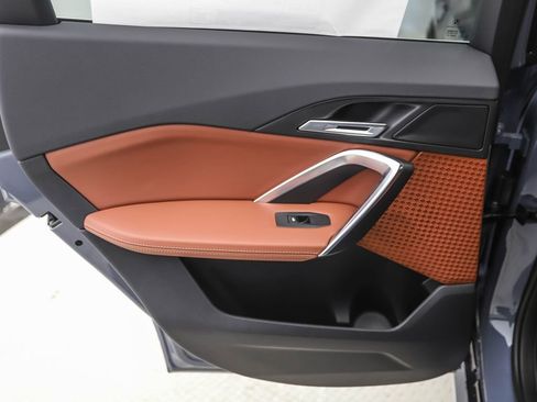 Used 2026 BMW X1 xDrive28i image 19