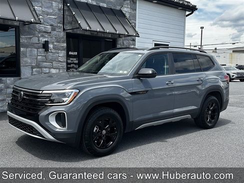 Used 2026 Volkswagen Atlas Peak Edition AWD/4WD image 1