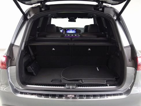 New 2026 Mercedes-Benz GLS 450 4MATIC image 19