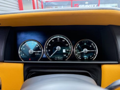 Used 2021 Rolls-Royce Cullinan Base image 29