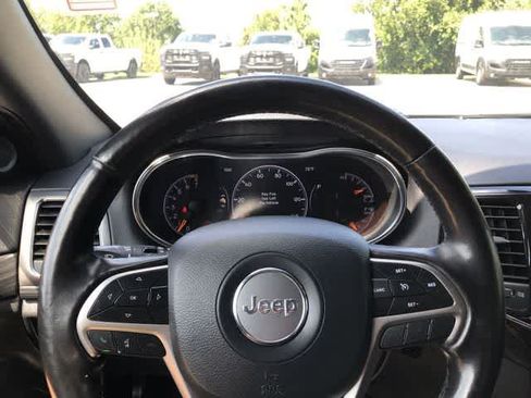 Certified 2021 Jeep Grand Cherokee Laredo X RWD image 19