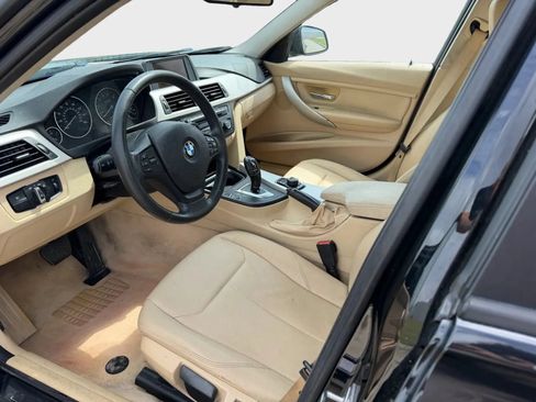 Used 2015 BMW 320i Sedan RWD image 11