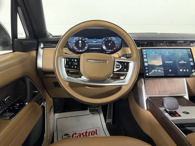 Used 2024 Land Rover Range Rover Long Wheelbase Autobiography AWD/4WD image 24