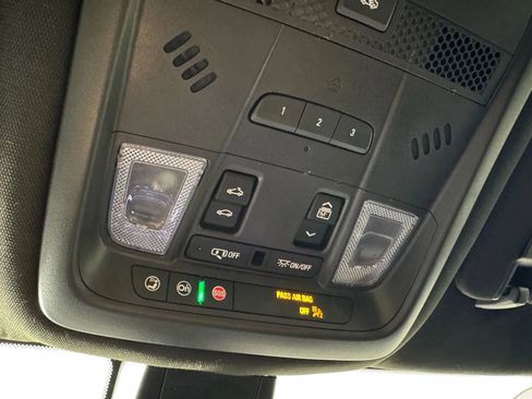 Used 2024 Cadillac XT6 Sport w/ LPO, ONYX Package image 25