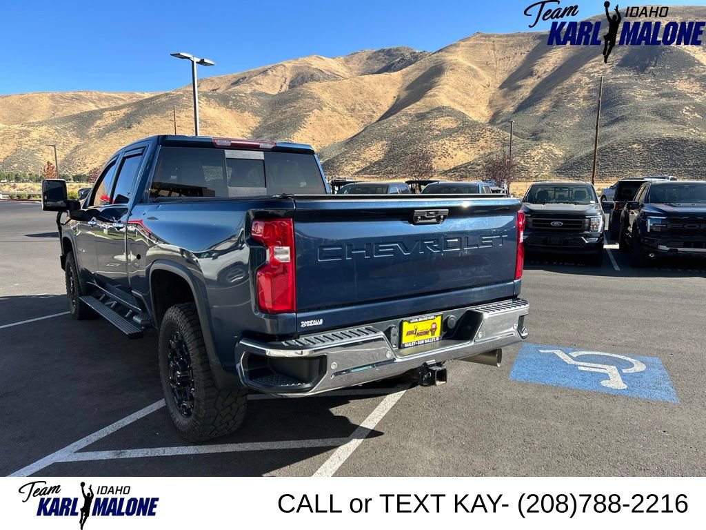 Used 2020 Chevrolet Silverado 3500 LTZ w/ LTZ Plus Package AWD/4WD image 5