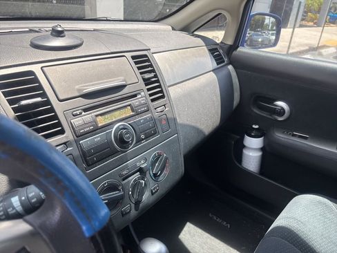 Used 2010 Nissan Versa 1.8 S w/ PWR Plus Pkg FWD image 8