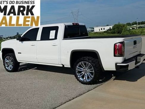 Used 2018 GMC Sierra 1500 SLT AWD/4WD image 6