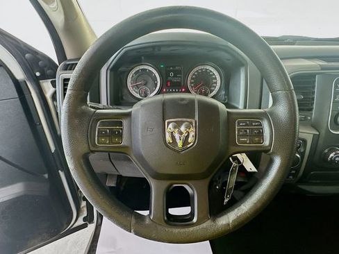 Used 2016 RAM 1500 Express image 12