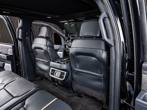 Used 2024 Ford F350 Platinum w/ FX4 Off-Road Package image 32