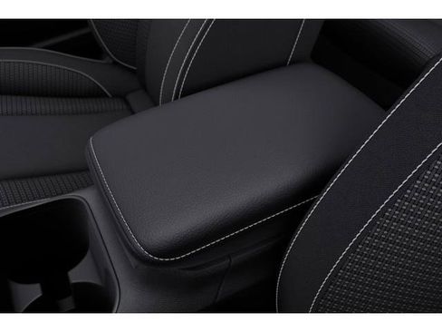 New 2025 Subaru Outback Premium image 22