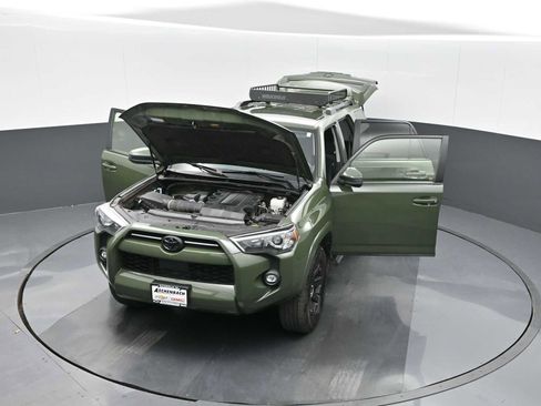 Used 2022 Toyota 4Runner Trail Special Edition image 32