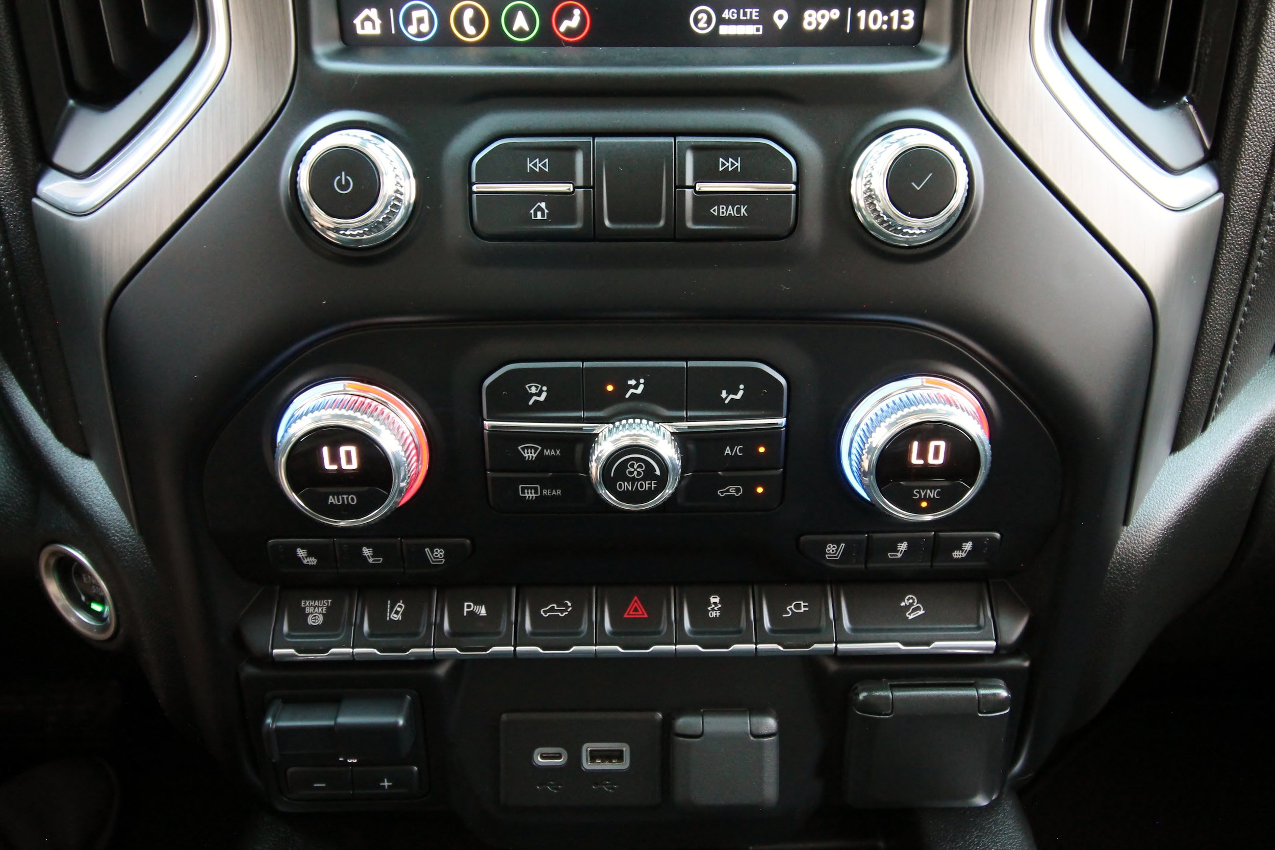 Used 2022 GMC Sierra 2500 Denali w/ Denali Ultimate Package AWD/4WD image 33