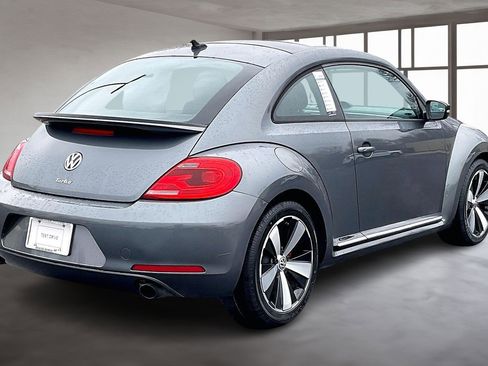Used 2012 Volkswagen Beetle Turbo image 6