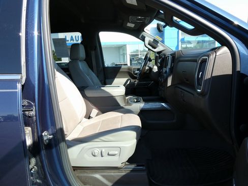 Certified 2020 Chevrolet Silverado 2500 LTZ w/ LTZ Plus Package image 15