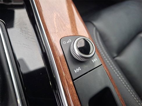 Used 2023 Audi A4 2.0T Premium Plus w/ Premium Plus Package image 27