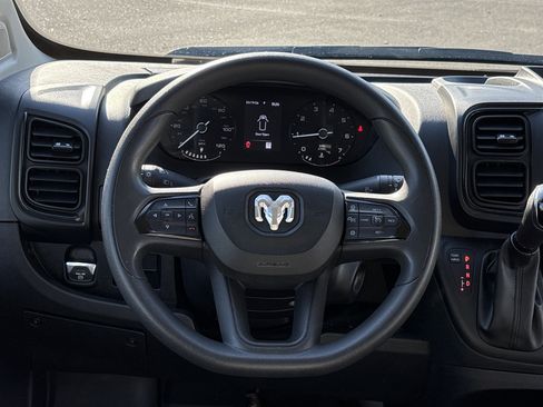 Used 2024 RAM ProMaster 3500 w/ Convenience Group image 18