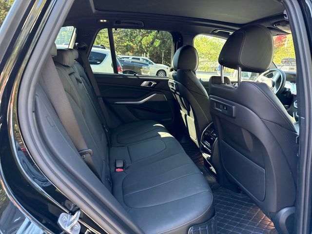 Used 2022 BMW X5 xDrive45e w/ M Sport Package AWD/4WD image 10