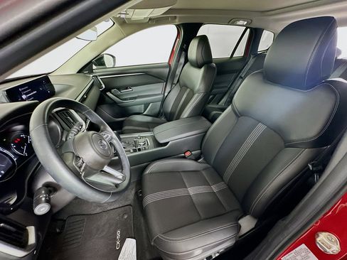 Used 2025 MAZDA CX-50 AWD 2.5 S w/ Premium Package image 13