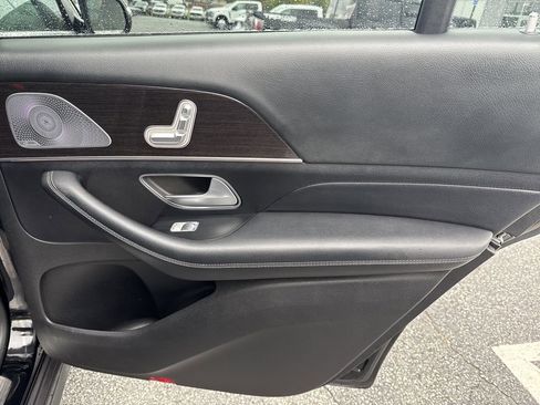 Used 2020 Mercedes-Benz GLS 450 4MATIC image 16