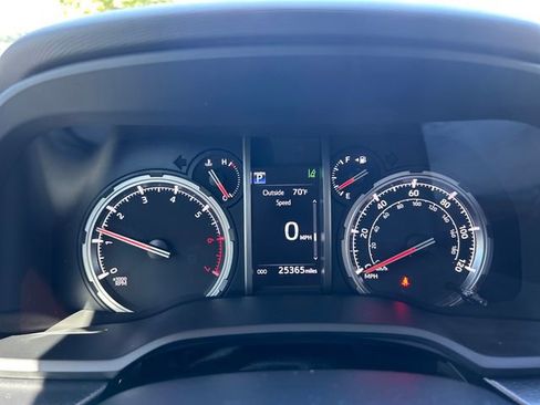 Certified 2023 Toyota 4Runner TRD Off-Road Premium w/ Off Road Premium Plus Package AWD/4WD image 18