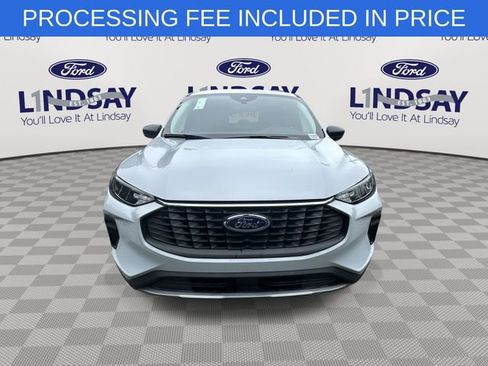 Certified 2025 Ford Escape Active w/ Cold Weather Package AWD/4WD image 3