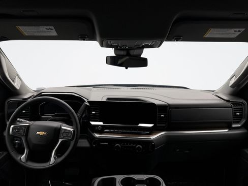 Used 2025 Chevrolet Silverado 1500 LT image 14