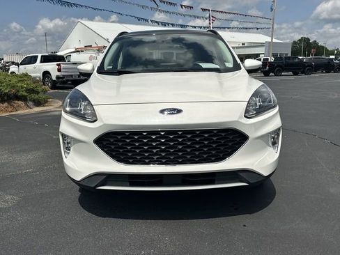 Used 2021 Ford Escape SEL w/ Technology Package FWD image 3