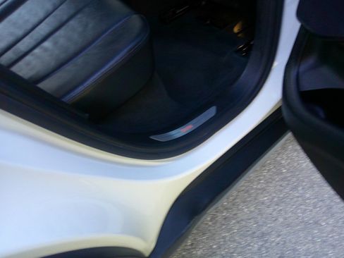 Used 2020 BMW X6 xDrive40i w/ Premium Package image 54