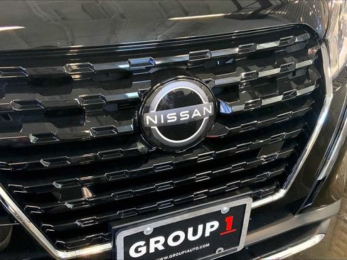 Used 2024 Nissan Kicks S image 30