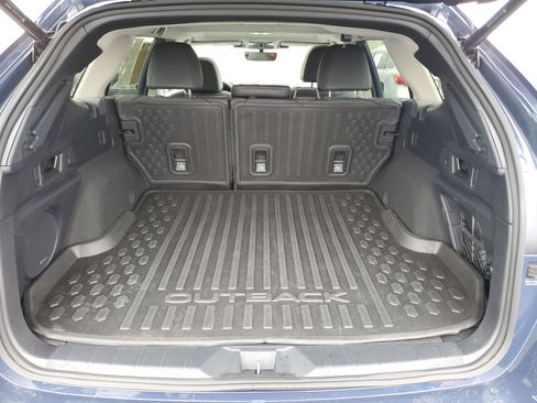 Certified 2023 Subaru Outback Limited image 6